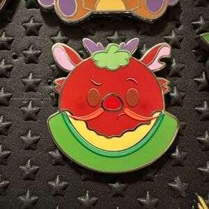 ✨3 for $32✨ Mushu Munchling Mystery Pin
